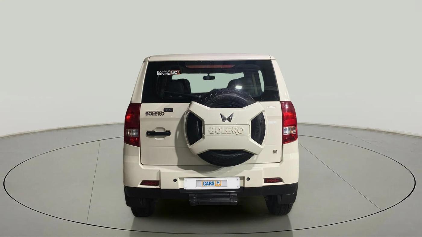 2023 Mahindra BOLERO NEO N 8, Diesel, Manual, 24,181 km, Back/Rear