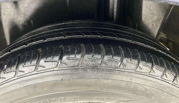 2021 Maruti Ciaz ZETA 1.5 SHVS MT PETROL, Petrol, Manual, 97,711 km, Left Rear Tyre Tread