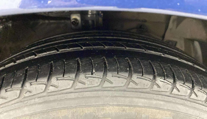2021 Maruti Ciaz ZETA 1.5 SHVS MT PETROL, Petrol, Manual, 97,711 km, Right Front Tyre Tread