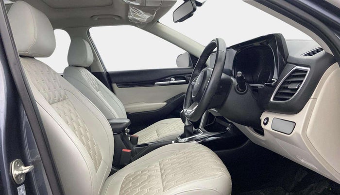 2022 KIA SELTOS HTX DIESEL 1.5, Diesel, Manual, 50,869 km, Right Side Front Door Cabin