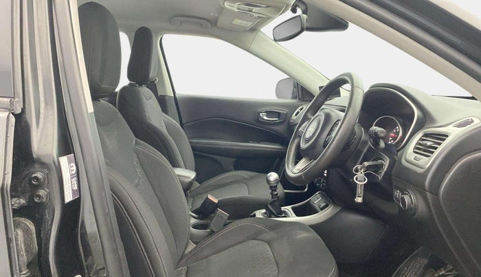 2019 Jeep Compass SPORT PLUS 2.0 DIESEL, Diesel, Manual, 70,700 km, Right Side Front Door Cabin