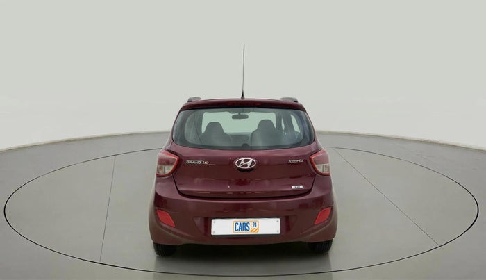 2015 Hyundai Grand i10 SPORTZ 1.2 KAPPA VTVT, Petrol, Manual, 67,136 km, Back/Rear