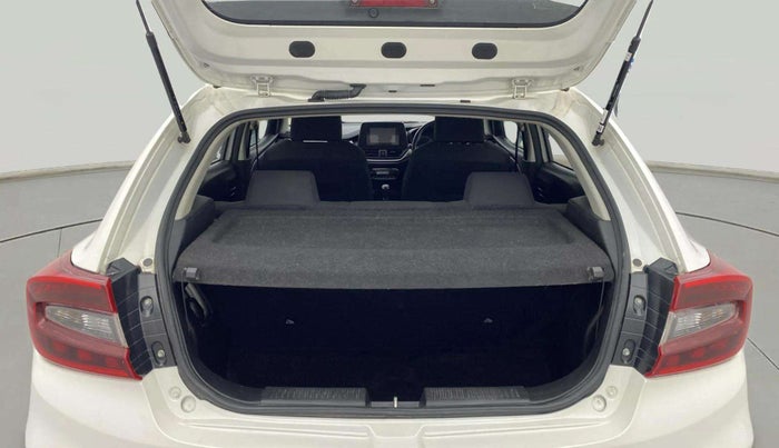 2022 Maruti Baleno DELTA PETROL 1.2, Petrol, Manual, 21,055 km, Boot Inside