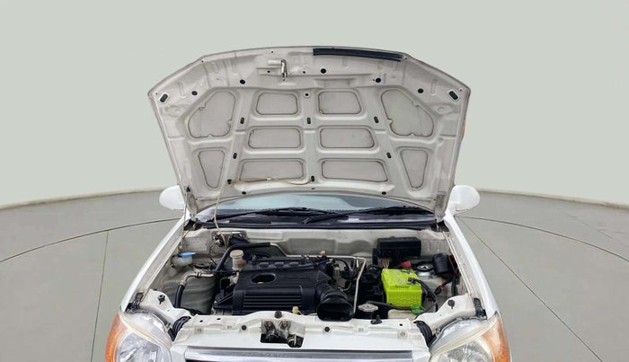 2014 Maruti Alto K10 VXI, Petrol, Manual, 49,125 km, Open Bonet