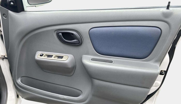 2014 Maruti Alto K10 VXI, Petrol, Manual, 49,125 km, Driver Side Door Panels Control