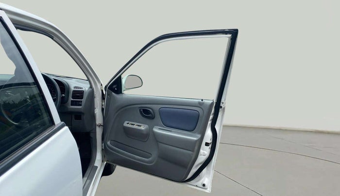 2014 Maruti Alto K10 VXI, Petrol, Manual, 49,125 km, RHS Front Door