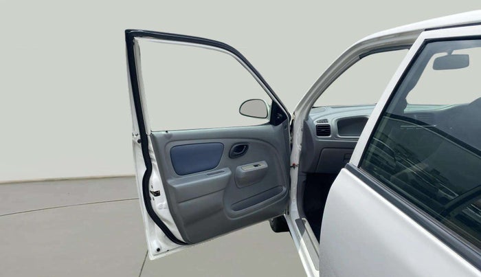 2014 Maruti Alto K10 VXI, Petrol, Manual, 49,125 km, LHS Front Door