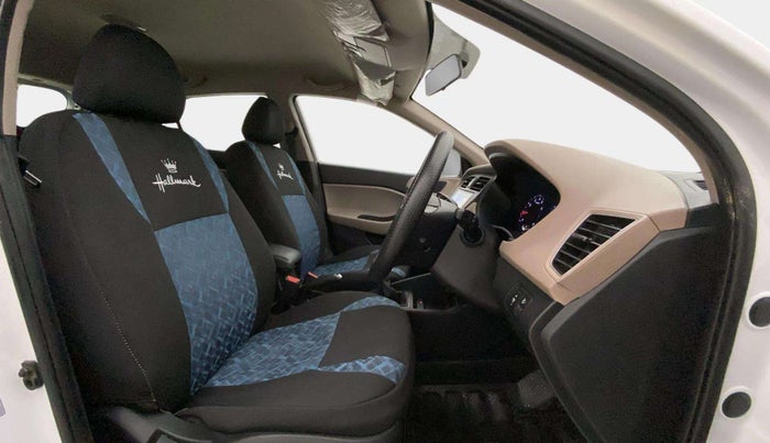 2020 Hyundai Elite i20 ASTA 1.2 (O), Petrol, Manual, 69,539 km, Right Side Front Door Cabin