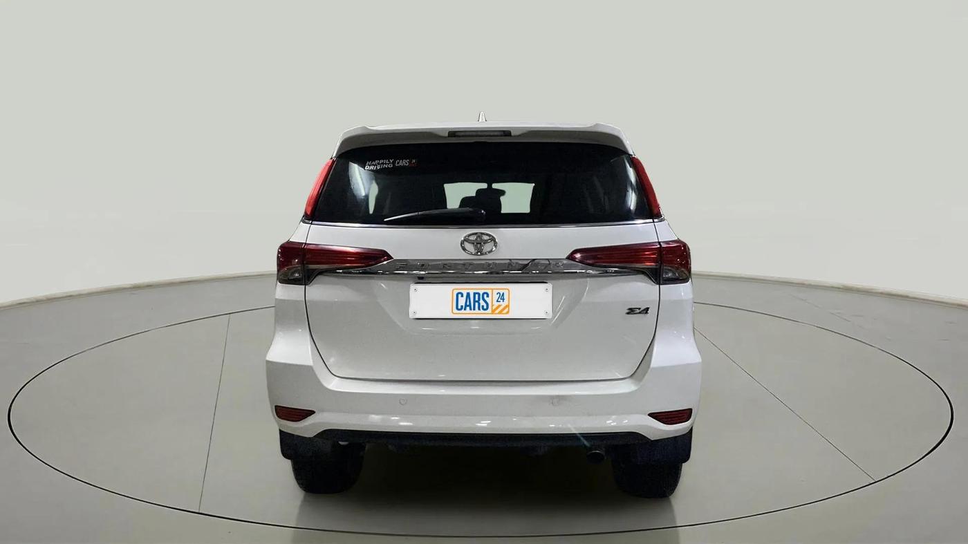 2018 Toyota Fortuner 2.8 4X4 AT, Diesel, Automatic, 1,30,222 km, Back/Rear
