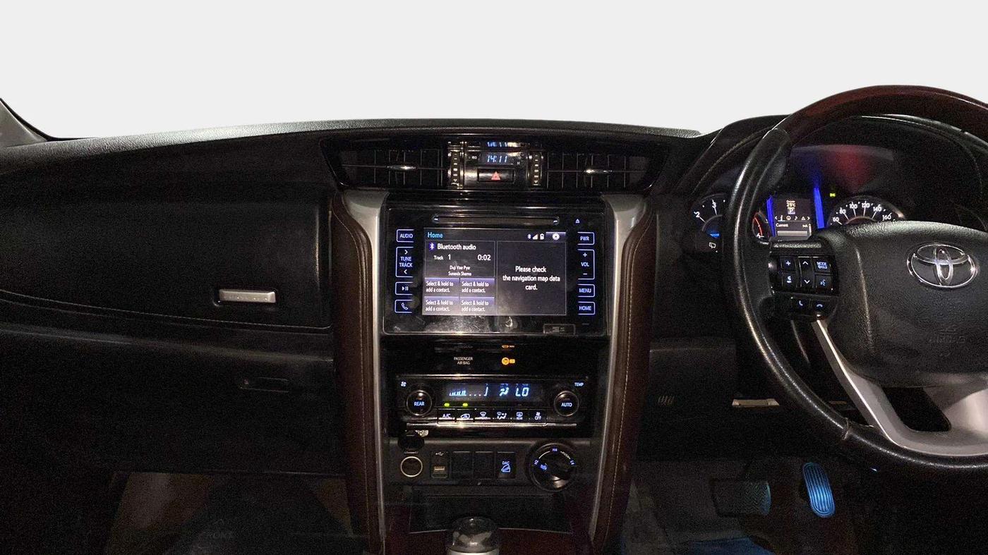 2018 Toyota Fortuner 2.8 4X4 AT, Diesel, Automatic, 1,30,222 km, Air Conditioner