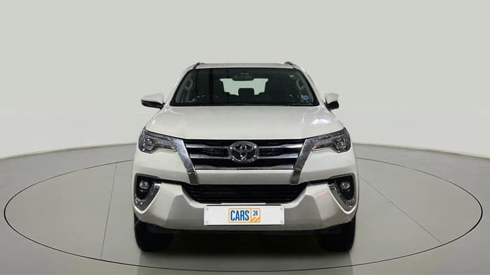 2018 Toyota Fortuner 2.8 4X4 AT, Diesel, Automatic, 1,30,222 km, Front