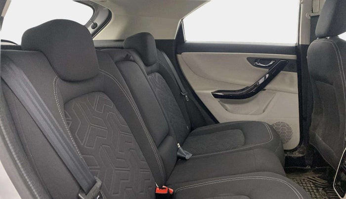 2021 Tata NEXON XZA PLUS SUNROOF PETROL, Petrol, Automatic, 17,621 km, Right Side Rear Door Cabin