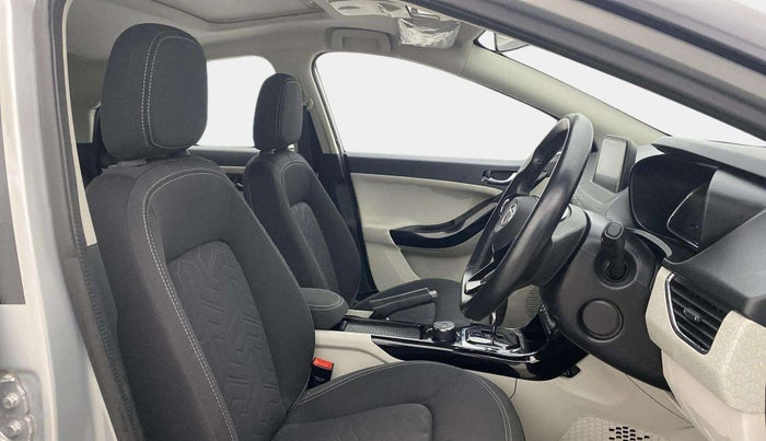 2021 Tata NEXON XZA PLUS SUNROOF PETROL, Petrol, Automatic, 17,621 km, Right Side Front Door Cabin