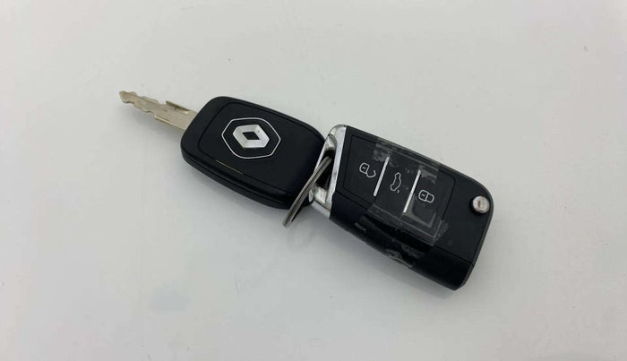 2023 Renault Kwid RXT 1.0, Petrol, Manual, 12,010 km, Key Close Up