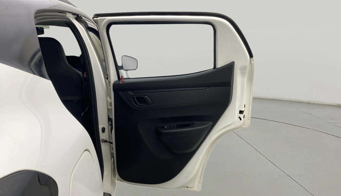 2023 Renault Kwid RXT 1.0, Petrol, Manual, 12,010 km, RHS Rear Door