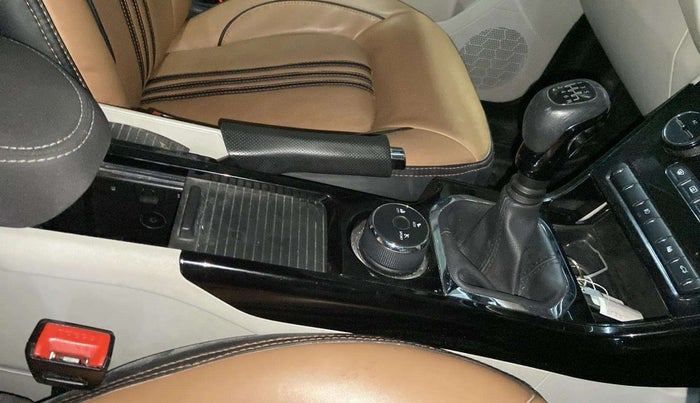 2020 Tata NEXON XZ PLUS PETROL, Petrol, Manual, 44,987 km, Gear Lever