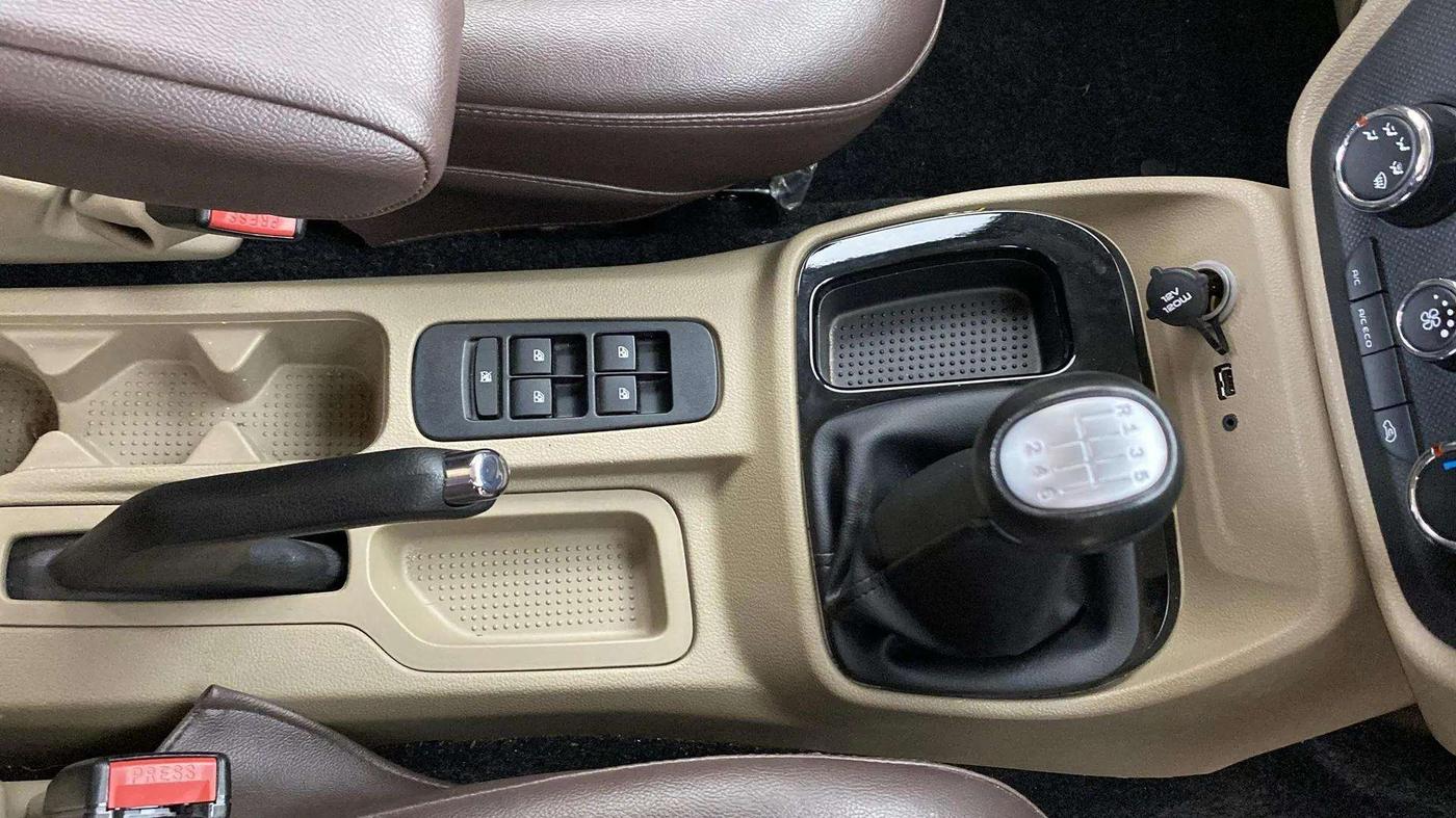 2024 Mahindra Bolero Neo Plus P10, Diesel, Manual, 27,333 km, Gear Lever