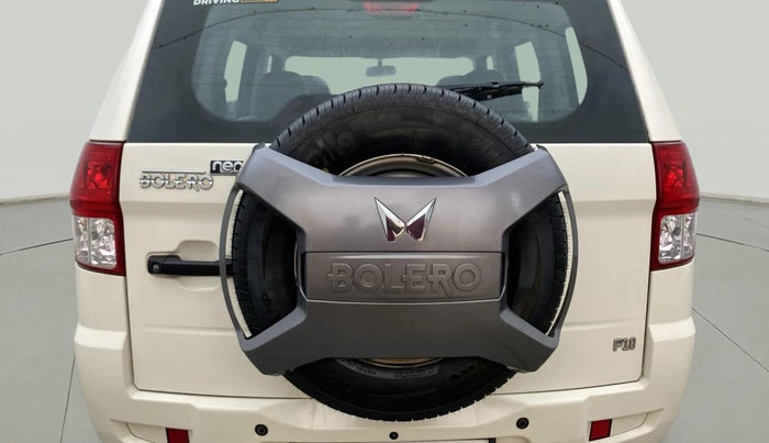 2024 Mahindra Bolero Neo Plus P10, Diesel, Manual, 27,262 km, Spare Tyre