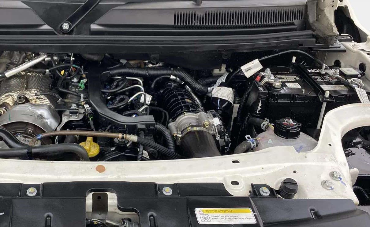 2024 Mahindra Bolero Neo Plus P10, Diesel, Manual, 27,333 km, Engine View - Left