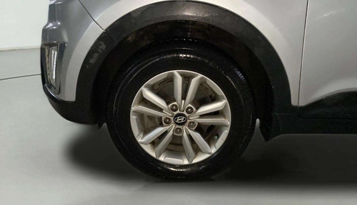 2015 Hyundai Creta SX PLUS 1.6 PETROL, Petrol, Manual, 65,918 km, Left Front Wheel