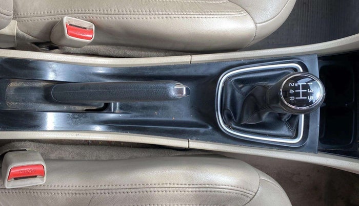 2017 Maruti Ciaz ALPHA 1.4 PETROL, Petrol, Manual, 56,513 km, Gear Lever