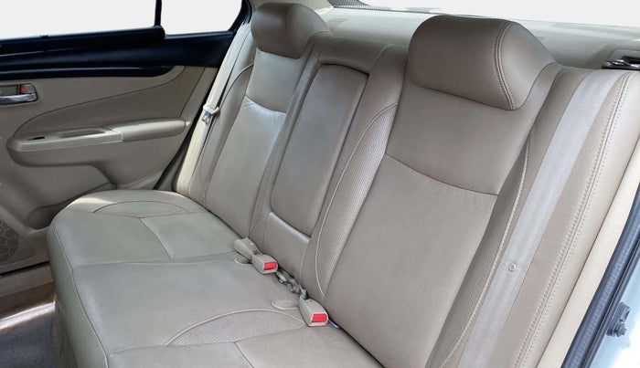 2017 Maruti Ciaz ALPHA 1.4 PETROL, Petrol, Manual, 56,513 km, Right Side Rear Door Cabin