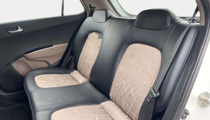 2019 Hyundai Grand i10 SPORTZ 1.2 KAPPA VTVT, Petrol, Manual, 75,249 km, Right Side Rear Door Cabin