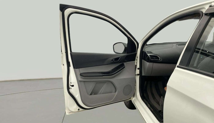 2023 Tata Tiago XT PETROL, Petrol, Manual, 11,832 km, LHS Front Door