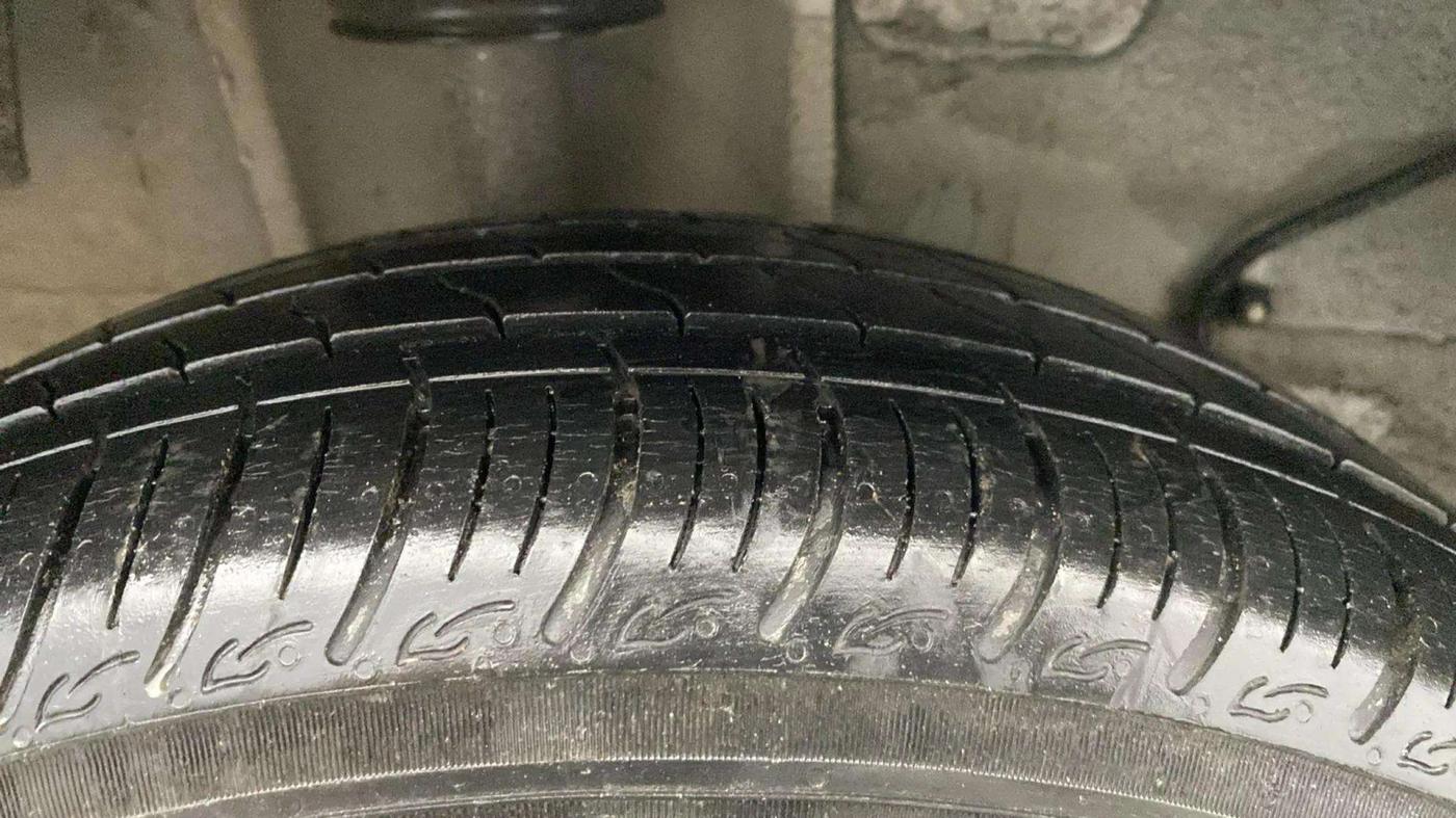 2023 Tata Tiago XT PETROL, Petrol, Manual, 11,832 km, Right Rear Tyre Tread