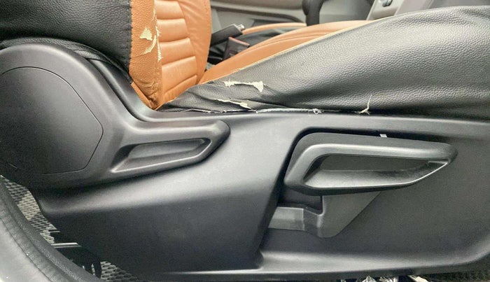 2023 Tata Tiago XT PETROL, Petrol, Manual, 11,832 km, Driver Side Adjustment Panel