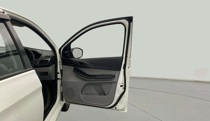 2023 Tata Tiago XT PETROL, Petrol, Manual, 11,832 km, RHS Front Door