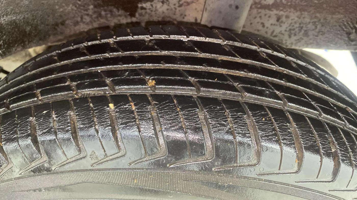 2018 Datsun Redi Go T (O), Petrol, Manual, 35,768 km, Left Rear Tyre Tread