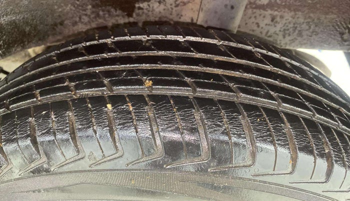 2018 Datsun Redi Go T (O), Petrol, Manual, 35,768 km, Left Rear Tyre Tread