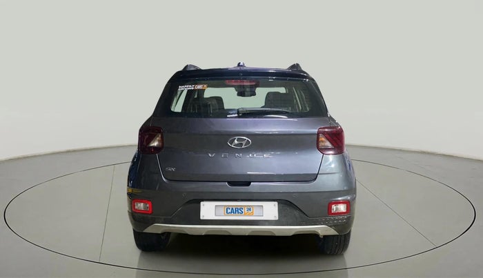 2020 Hyundai VENUE SX 1.5 (O) CRDI DUAL TONE, Diesel, Manual, 63,423 km, Back/Rear