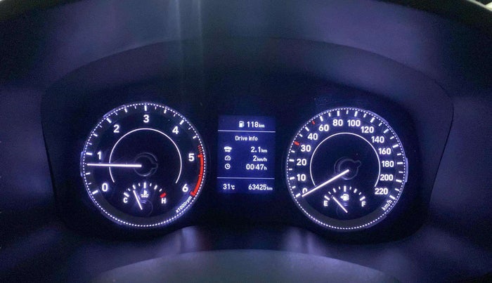 2020 Hyundai VENUE SX 1.5 (O) CRDI DUAL TONE, Diesel, Manual, 63,423 km, Odometer Image