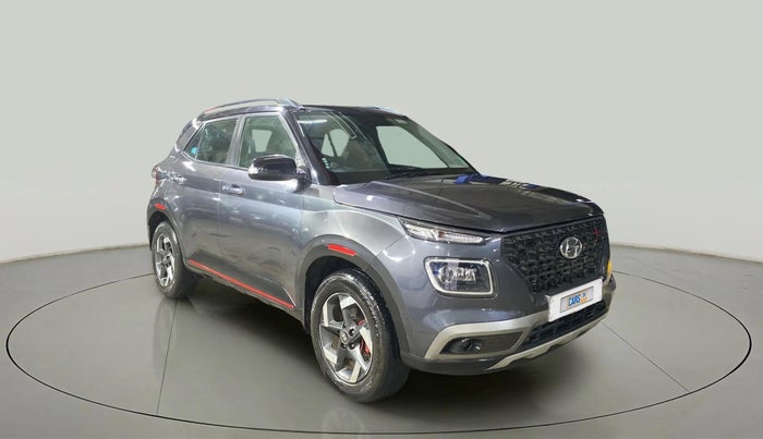 2020 Hyundai VENUE SX 1.5 (O) CRDI DUAL TONE, Diesel, Manual, 63,423 km, Right Front Diagonal