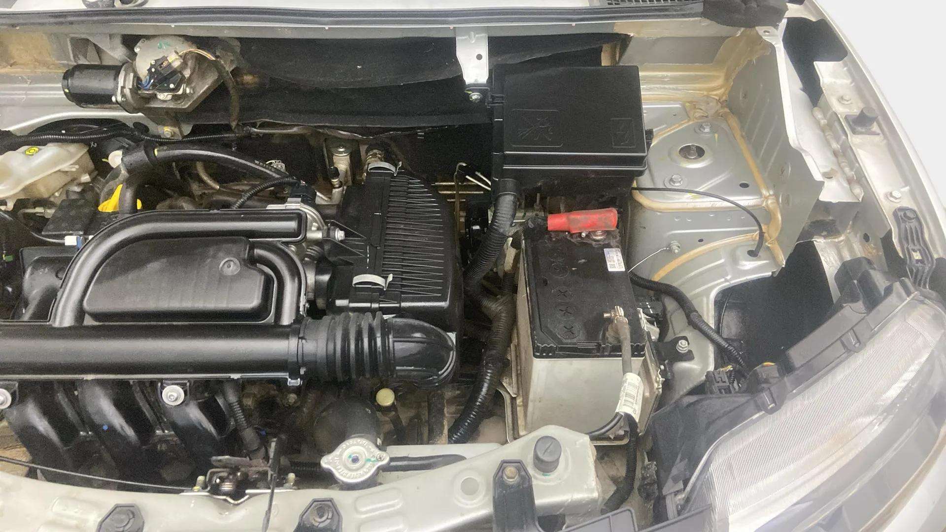 Engine-Left-Aligned-12