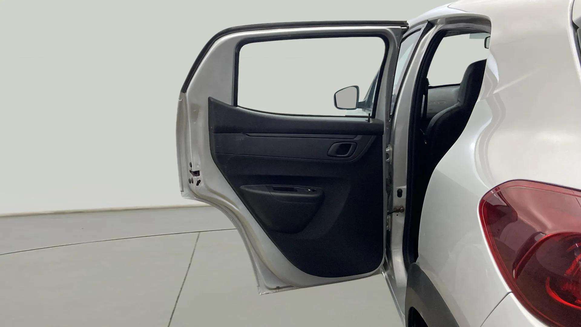 LHS-Rear-Door-Open
