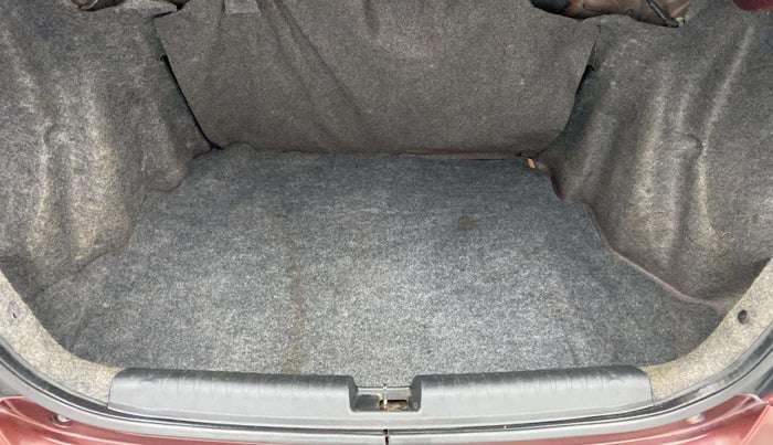 2016 Honda Amaze 1.2L I-VTEC SX, Petrol, Manual, 93,922 km, Boot Inside