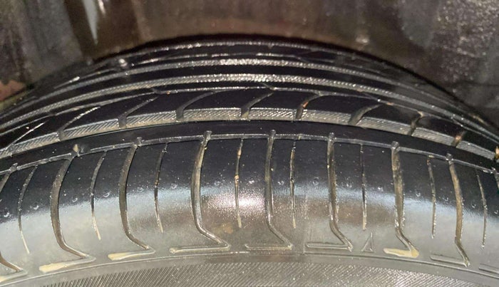 2016 Honda Amaze 1.2L I-VTEC SX, Petrol, Manual, 93,922 km, Right Rear Tyre Tread