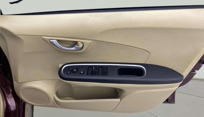 2016 Honda Amaze 1.2L I-VTEC SX, Petrol, Manual, 93,922 km, Driver Side Door Panels Control