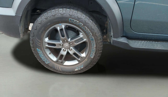 2023 Mahindra Thar LX D HT 2WD MT, Diesel, Manual, 10,471 km, Right Rear Wheel