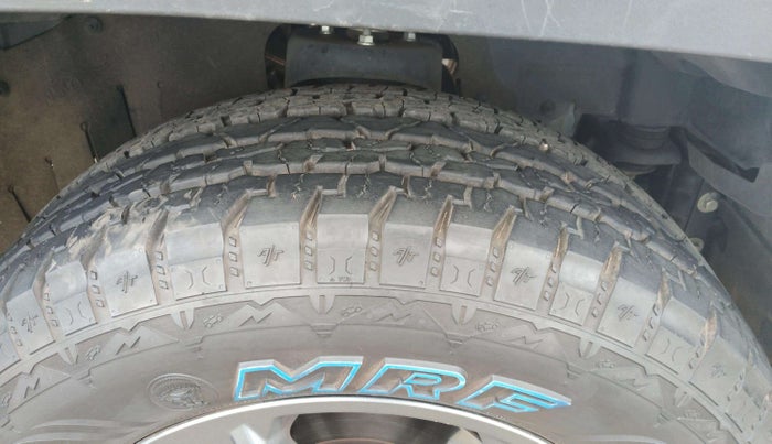 2023 Mahindra Thar LX D HT 2WD MT, Diesel, Manual, 10,471 km, Right Front Tyre Tread
