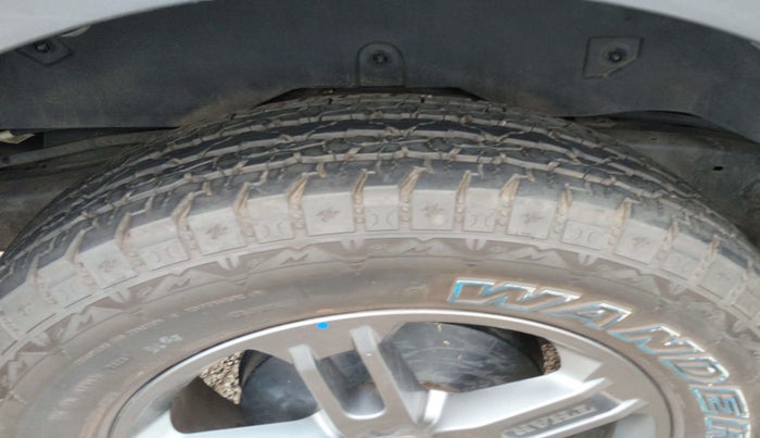 2023 Mahindra Thar LX D HT 2WD MT, Diesel, Manual, 10,471 km, Right Rear Tyre Tread