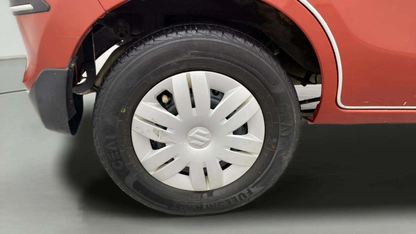 2020 Maruti Alto LXI O, Petrol, Manual, 24,792 km, Right Rear Wheel