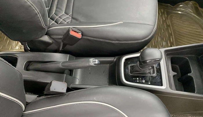 2020 Maruti Swift ZXI AMT, Petrol, Automatic, 1,24,144 km, Gear Lever