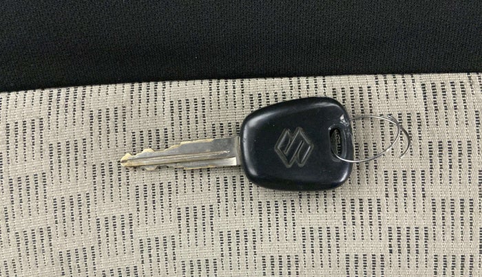 2019 Maruti Alto LXI, Petrol, Manual, 42,788 km, Key Close Up