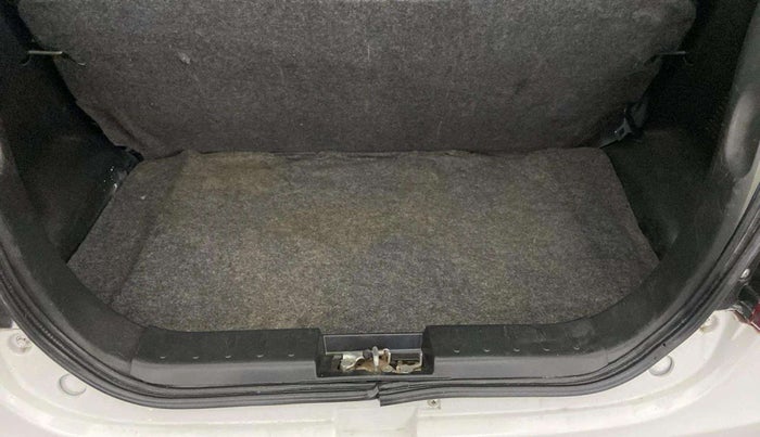 2019 Maruti Alto LXI, Petrol, Manual, 42,788 km, Boot Inside