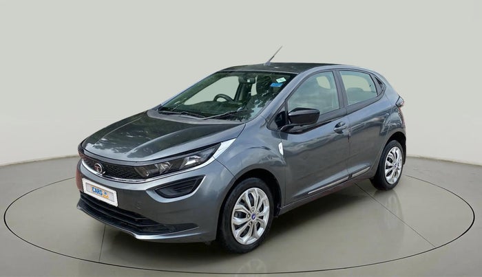 2024 Tata ALTROZ XM PLUS CNG, CNG, Manual, 39,192 km, Left Front Diagonal