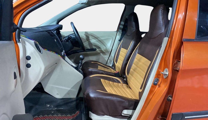 2018 Maruti Celerio VXI, Petrol, Manual, 43,517 km, Right Side Front Door Cabin